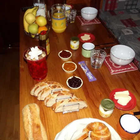Ibaia Le Bonheur Bed & Breakfast *